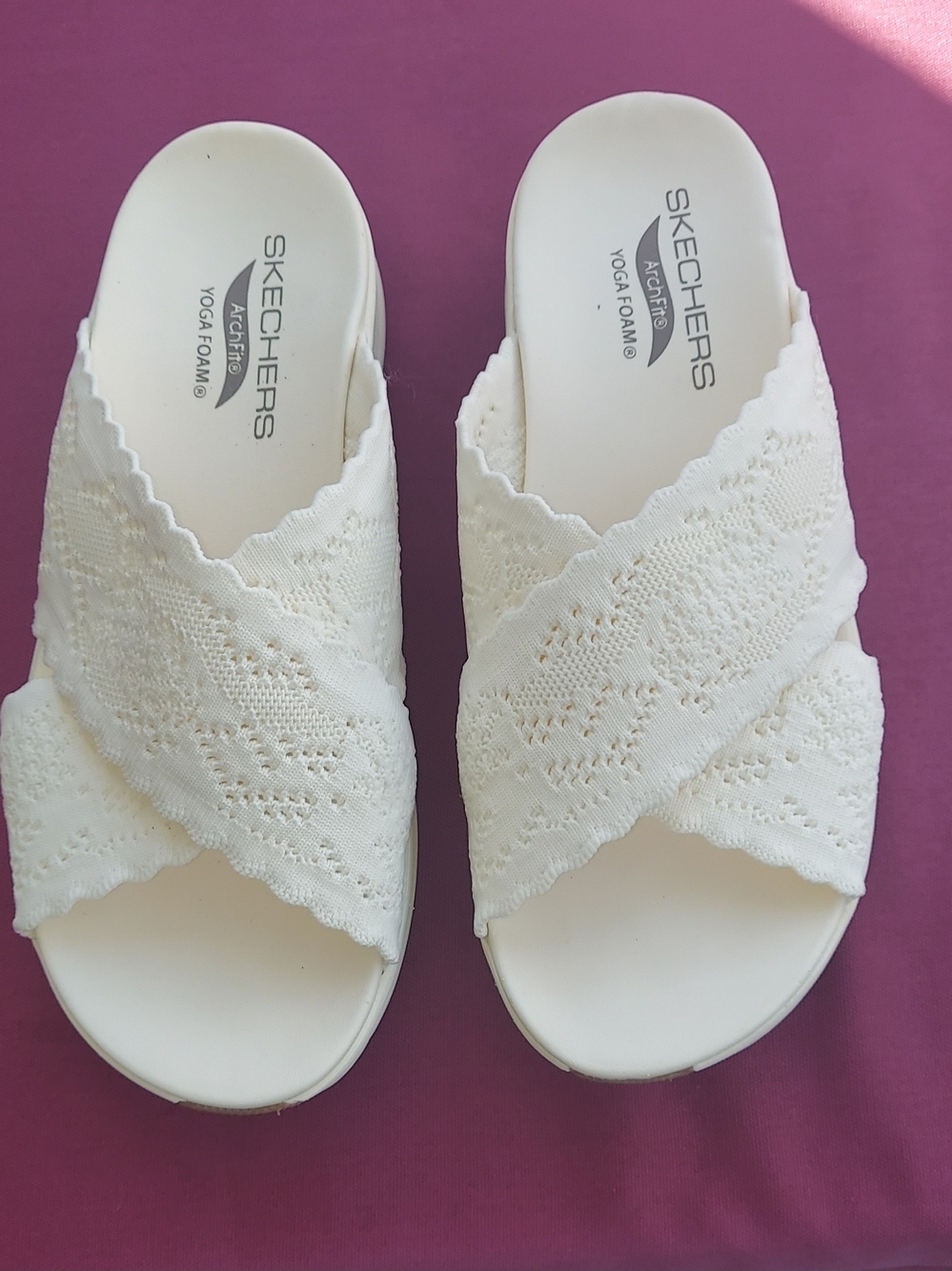 Skechers Women’s Cream Lace Crossband Slide Sandals